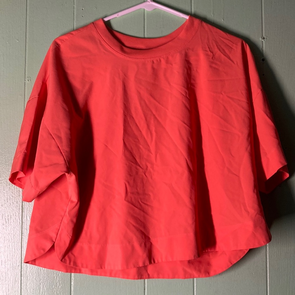 Stretchy sport shirt, woman’s large